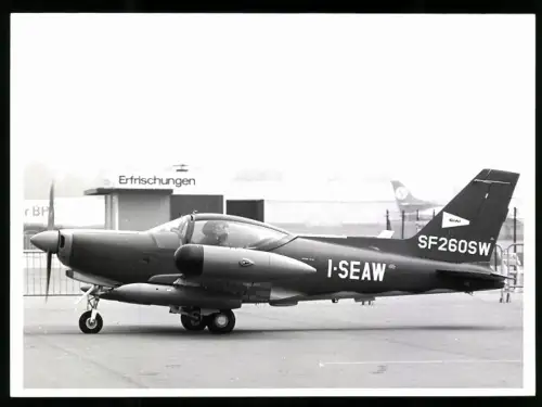 Fotografie Flugzeug SIAI Marchetti I-SEAW SF260SW