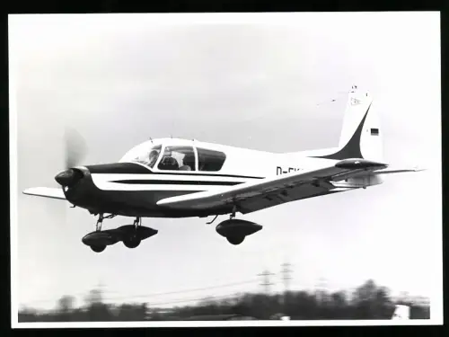 Fotografie Flugzeug SIAI-Marchetti, Einmotoriger Niederdecker