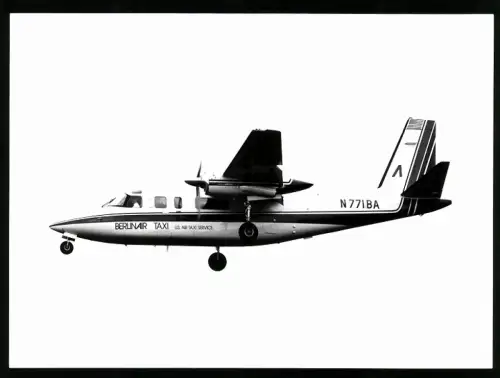 Fotografie Flugzeug Rockwell Turbo Commander 690B Berlinair TAXI US Air Taxi Service N771BA