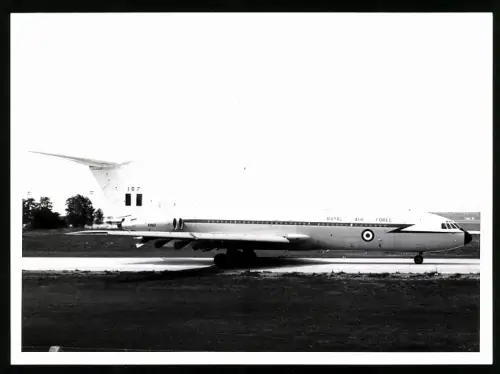 Fotografie Flugzeug Vickers VC-10 Royal Air Force XV107