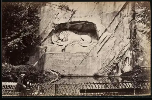 Fotografie unbekannter Fotograf, Ansicht Luzern, Löwendenkmal, Luzerner Löwe