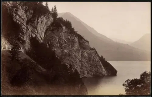 Fotografie unbekannter Fotograf, Ansicht Gersau, Route de Gersau, Vierwaldstättersee