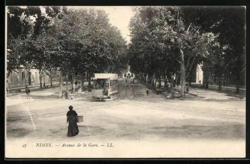 AK Nimes, Avenue de la Gare, Strassenbahn
