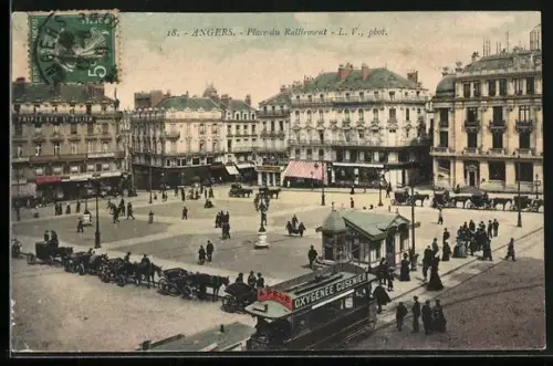 AK Angers, Place du Ralliement, Strassenbahn
