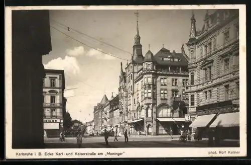 AK Karlsruhe i. B., Ecke Karl- und Kaiserstrasse am Moninger