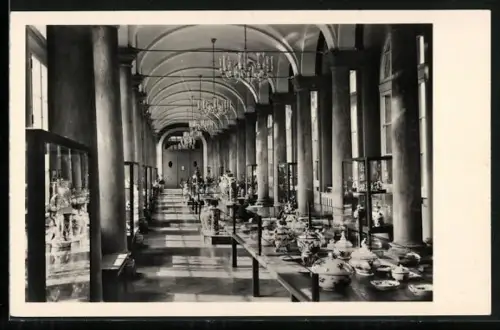 AK Dresden, Porzellangalerie im Zwinger