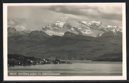 AK Herrliberg, Ortsansicht gegen die Glärnischgruppe