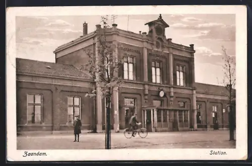 AK Zaandam, Station