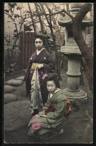 AK Geishas mit Tempelchen