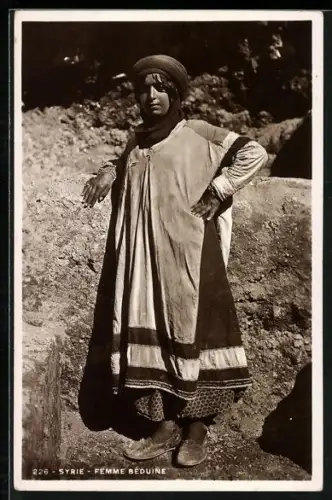 AK Syrie, Femme Beduine, arabische Volkstypen