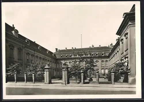 Foto-AK Deutscher Kunstverlag, Nr. 65: Berlin, Palais des Reichspräsidenten / ehem. v. Schwerinsches Palais