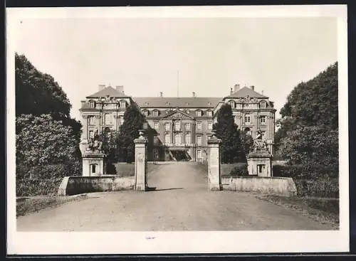 Foto-AK Deutscher Kunstverlag, Nr. 10: Schloss Brühl, Ostfront