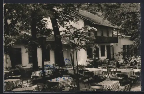 AK Frankfurt-Sachsenhausen, Waldgaststätte Oberschweinstiege, Biergarten