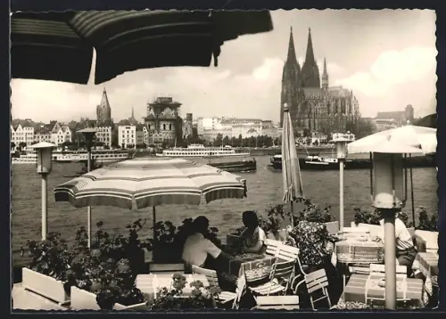 AK Köln am Rhein, Rheinufer und Dom, Blick von der Sünner-Terrasse