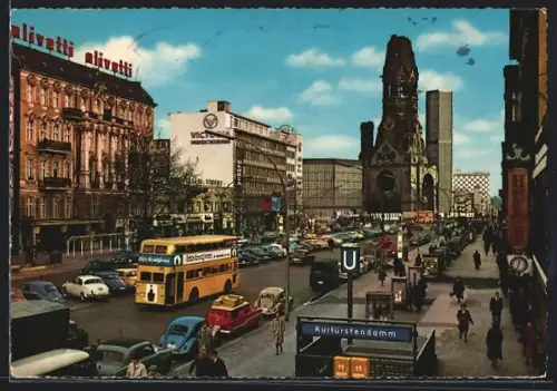 AK Berlin-Charlottenburg, Kurfürstendamm, Kaiser-Wilhelm-Gedächtniskirche, U-Bahnhof, Strassenansicht