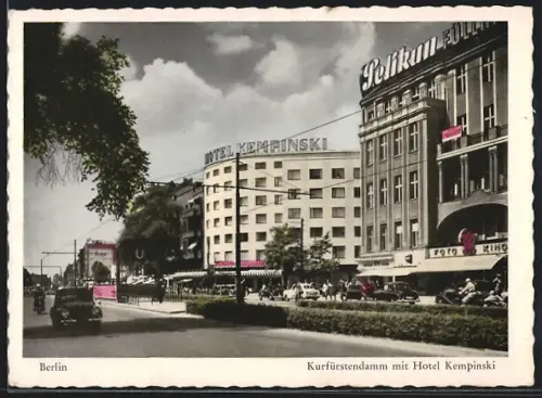 AK Berlin-Charlottenburg, Kurfürstendamm, Hotel Kempinski, Pelikan-Haus
