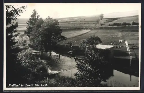 AK Eidenberg /O.-Oe., Rodlbad mit Badegästen