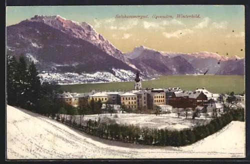 AK Gmunden im Salzkammergut, Winterbild vom Ort mit Umgebung
