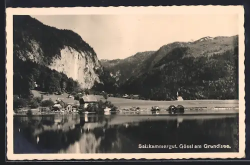 AK Gössl am Grundlsee, Blick vom Wasser auf den Ort
