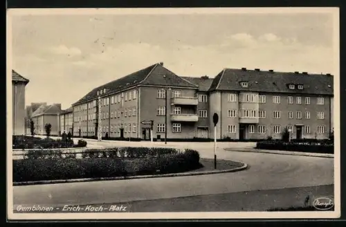 AK Gumbinnen, Strassenpartie am Erich-Koch-Platz