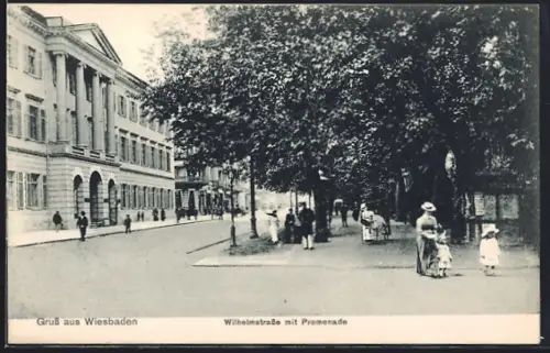 AK Wiesbaden, Wilhelmstrasse mit Promenade