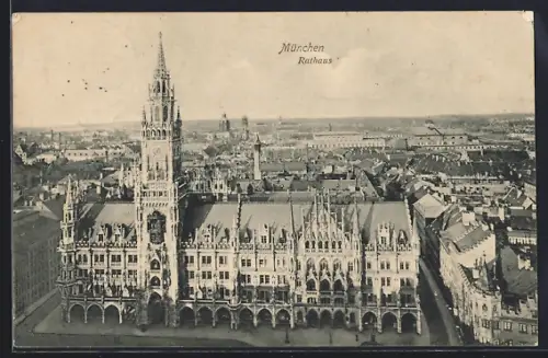 AK München, Rathaus mit Strassenpartie