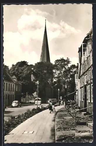 AK Travemünde, Ostseebad, Strassenpartie in der Altstadt