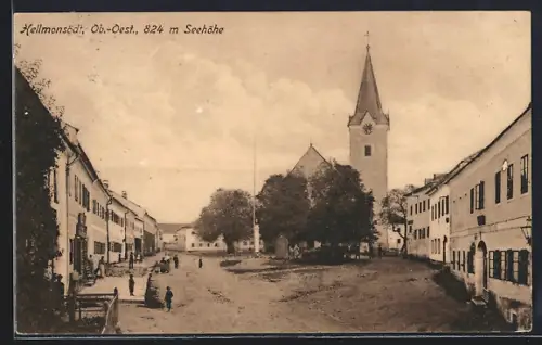 AK Hellmonsödt /Ob.-Oest., Strassenpartie mit Geschäft