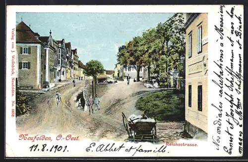 AK Neufelden /Ob.-Öst., Reichsstrasse, Panorama mit Karren
