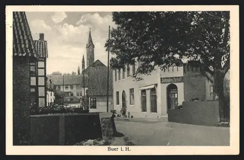 AK Buer / Melle, Strassenpartie mit Kirchturm