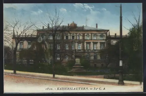 AK Kaiserslautern, 32e C. A., Gebäudeansicht