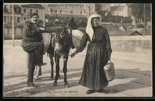 AK En Bearn, En revenant du Marché