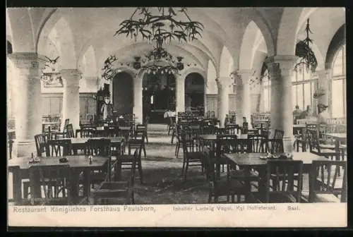 AK Berlin-Grunewald, Paulsborn, Restaurant Königliches Forsthaus, Saal, Inhaber Ludwig Vogel