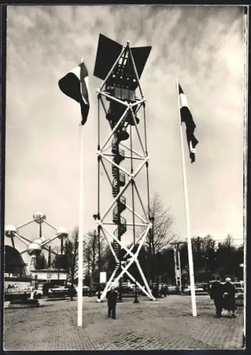 AK Bruxelles, Exposition Universelle 1958, Pavillon des Pays-Bas, Le carillon