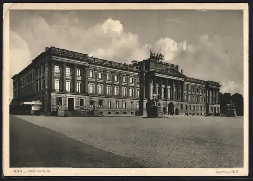 AK Braunschweig, Schloss mit Denkmal