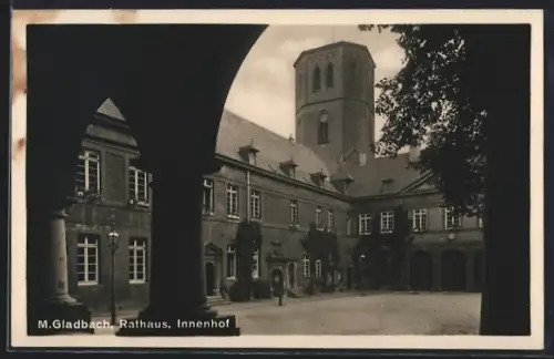 AK M. Gladbach, Innenhof vom Rathaus