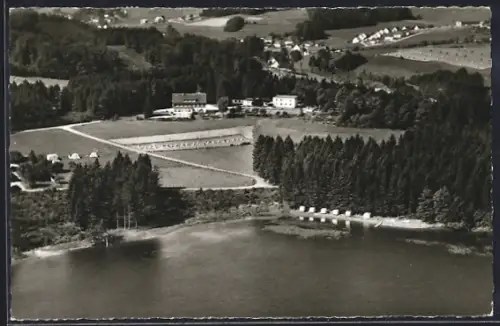 AK Marienheide-Eberg, VdH-Waldhotel mit See