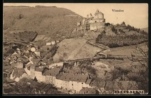 AK Vianden, Teilansicht mit Burg