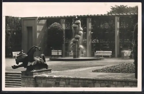 AK Essen, Grugapark, Vorplatz mit Leuchtbrunnen