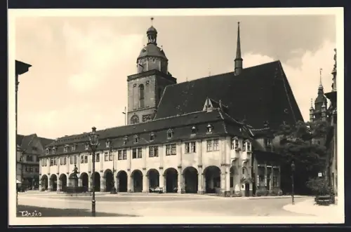 AK Dessau, Schlossplatz mit Buden