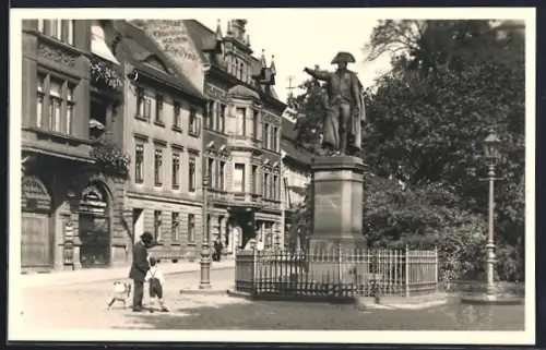 Foto-AK Dessau, Strasse am Neumarkt