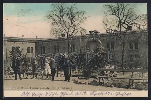 AK Rastatt, Ludwigsfeste mit Denkmal