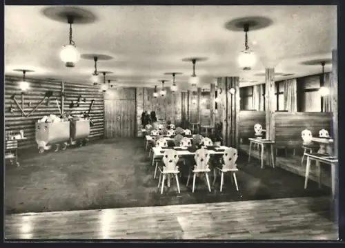 AK Oberhof /Thür. Wald, Gaststätte Oberer Hof mit Restaurant Bergkristall