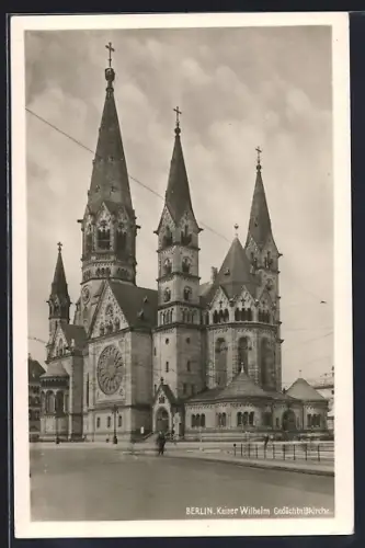 AK Berlin-Charlottenburg, Blick auf die Gedächtniskirche