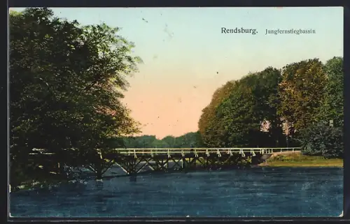 AK Rendsburg, Flusspartie mit Jungfernstiegbassin