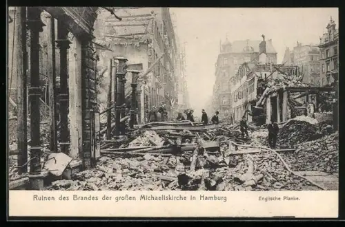 AK Hamburg-Neustadt, Ruinen des Brandes der grossen Michaeliskirche