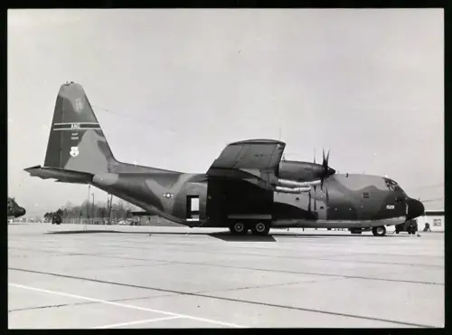 Fotografie Flugzeug Lockheed C-130 Hercules der USAF 91528