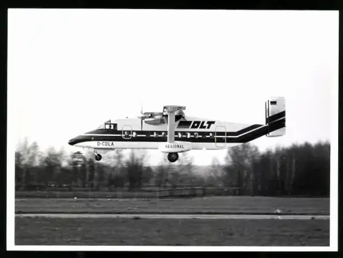 Fotografie Flugzeug Short 330, Passagierflugzeug der DLT, Kennung D-CDLA