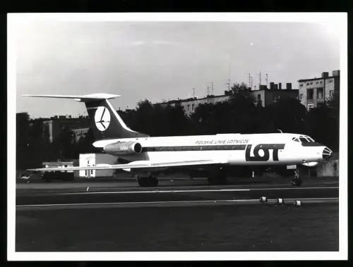 Fotografie Flugzeug Tupolev Tu-134 Polskie Linie Lotnicze in Berlin-Tempelhof