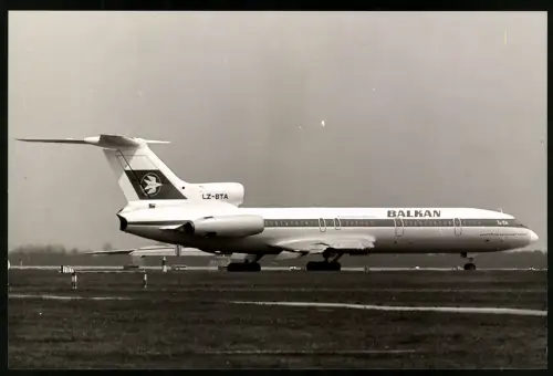 Fotografie Flugzeug Tupolev Tu-154 Balkan Airlines LZ-BTA